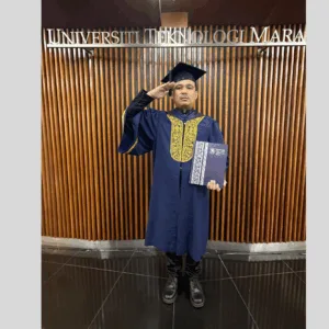Abdul Qayyum genggam ijazah undang-undang di UiTM